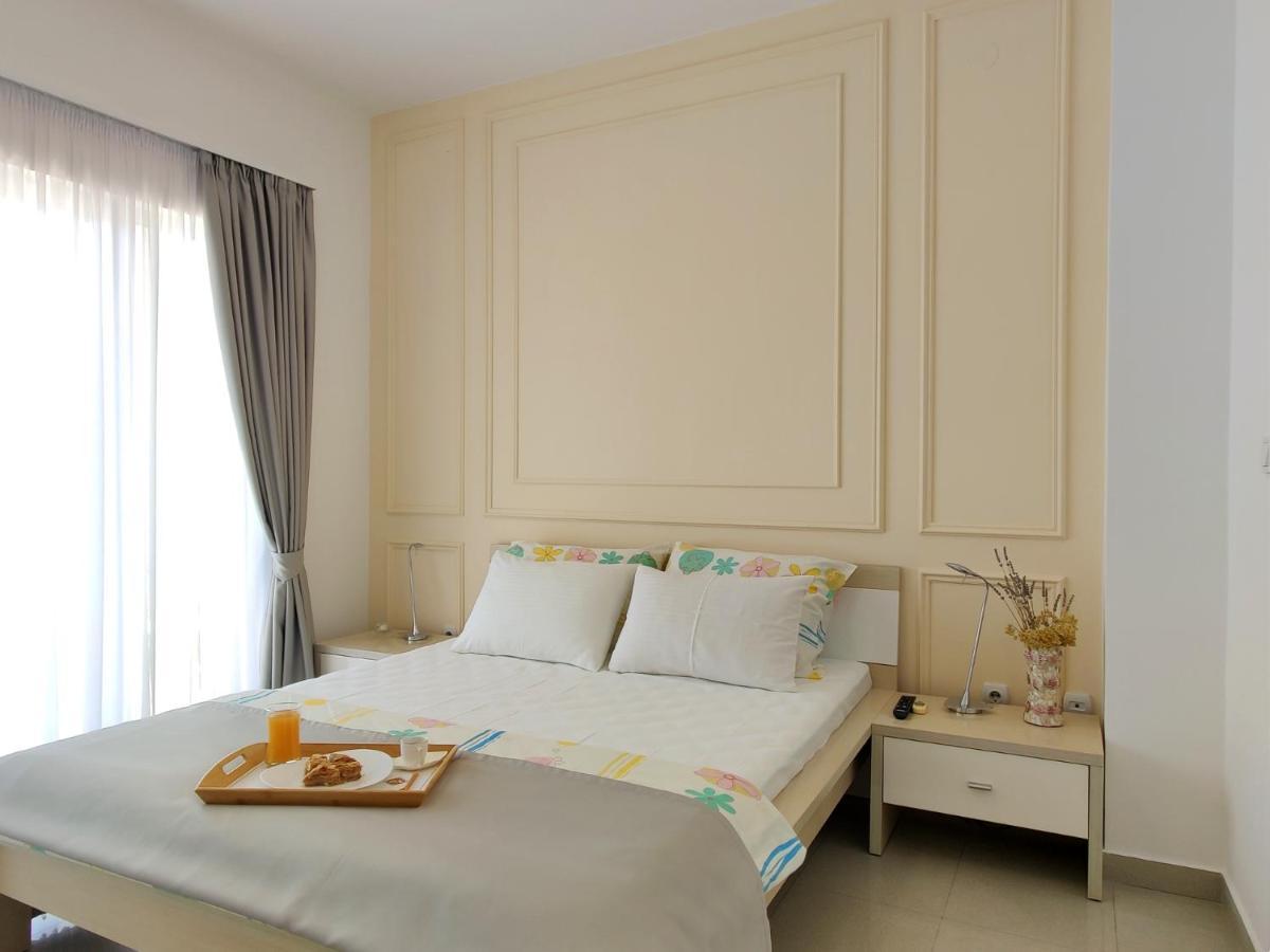 Montesun Residence Херцег Нови Екстериор снимка